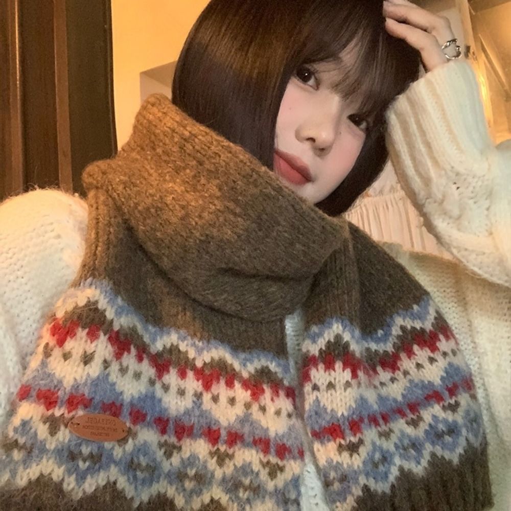 Classic Wool Jacquard Knitted  - đánh giá và giá Wool Scarf Men
